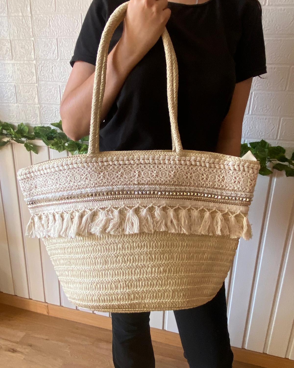 Bolso elegante de temporada