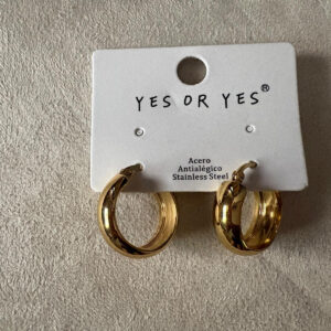 Pendientes Modelo Capri de aro dorado chunky