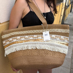 Capazo maxi boho con encaje y flecos Modelo Sanlucar