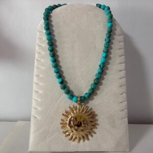 Collar de cuentas turquesas Modelo Marbella